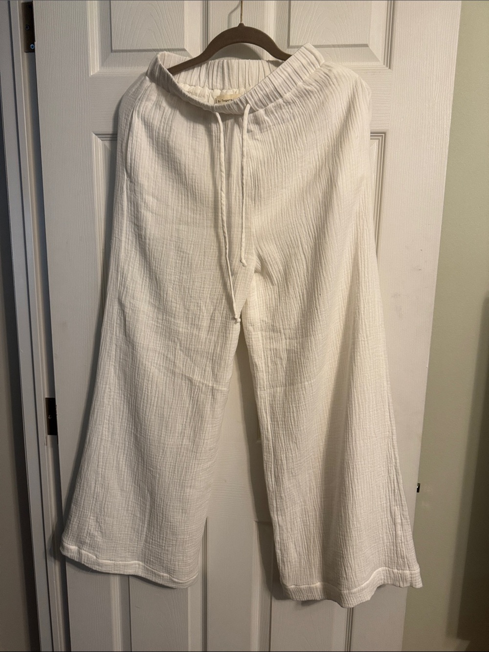 byTogether White lined wide leg pants. Linen/gauze